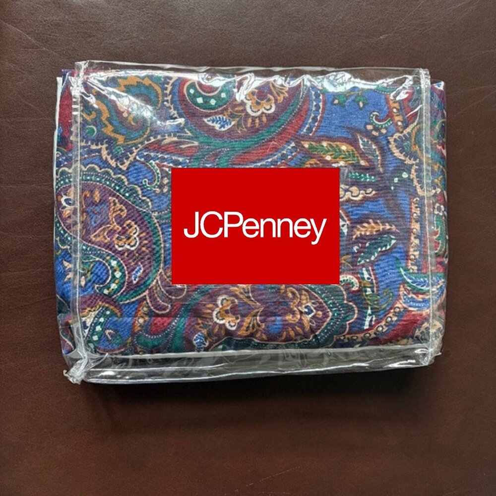 new JCPenny Navy Blue, Burgandy, Tan Paisley Queen Bedskirt + 2 Std Pillow shams - Picture 3 of 13